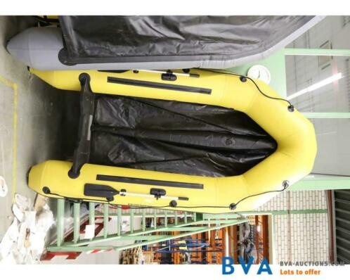 Online veiling AQUAPARX 71-persoons rubber opblaasboot