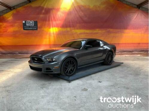 Online Veiling Personenauto Ford Mustang