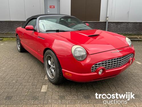 Online Veiling Personenauto Ford Thunderbird 3.9