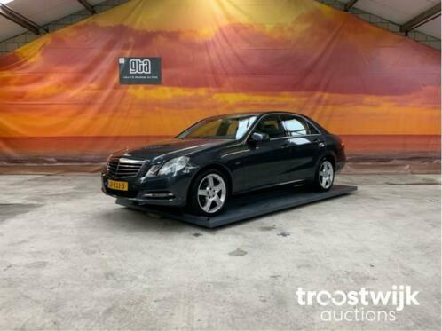 Online Veiling Personenauto Mercedes-benz E 200 Ngt