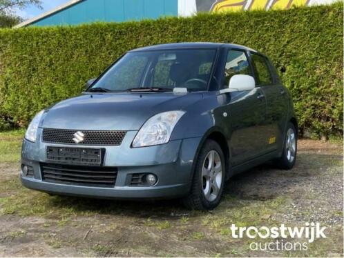 Online Veiling Personenauto Suzuki Swift