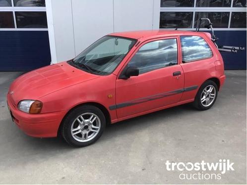 Online Veiling Personenauto Toyota Starlet 1.3-16V