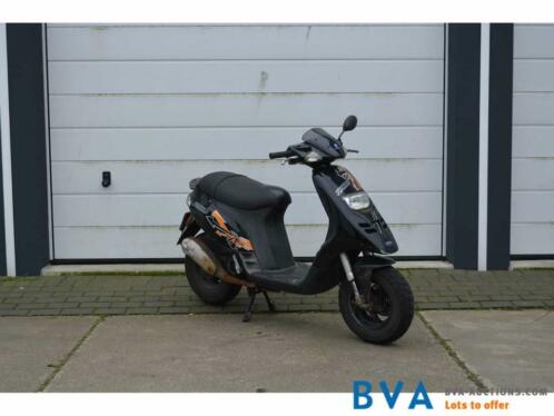 Online veiling Piaggio typhoon c29 45km38986