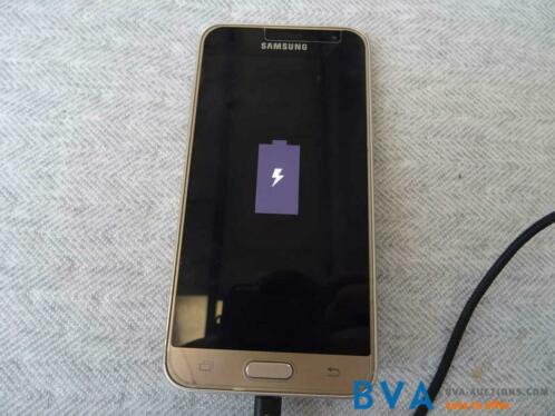 Online veiling Samsung smartphone Galaxy J3 640216