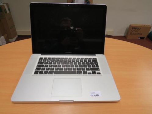 Online veiling van o.a Apple Macbook (14099)