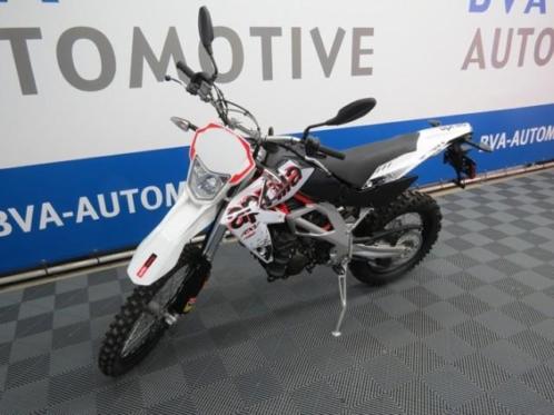 Online veiling van o.a  Aprilia crossmotor (22086)