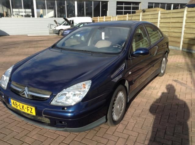 Online veiling van o.a Citroen C5 2.2 HDI 2003 Blauw (15084