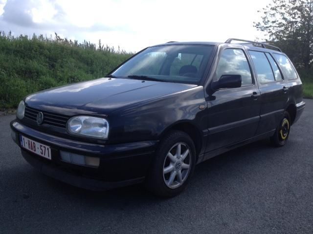 Online veiling van o.a  Volkswagen Golf Variant (14703)