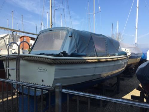 Online veiling van o.a Wanty 720 sloep (15754)