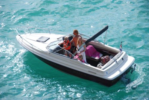 Onze zeer mooie en goede Maxum 2000SCR