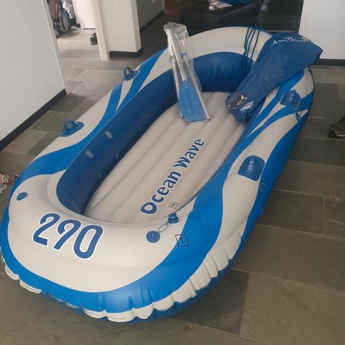 Opblaasboot voor 3 personen, nooit gebruikt) 290 cm