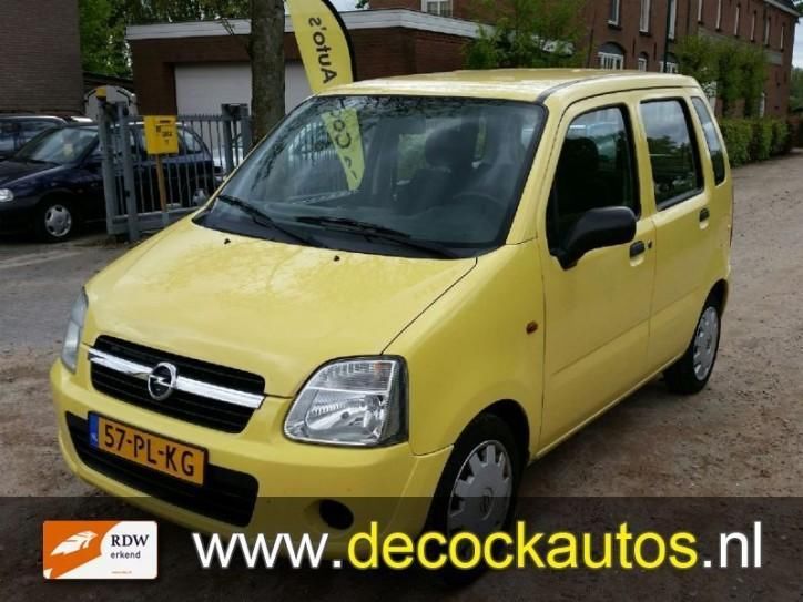 Opel Agila 1.0 essentia (bj 2004)