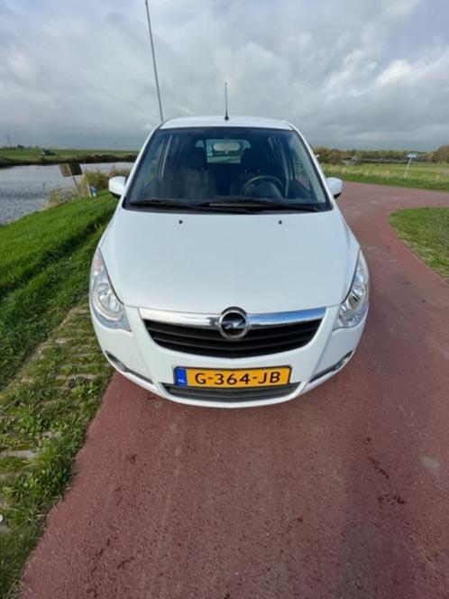 Opel Agila 1.2 16V AUT 2012 Wit quotmoet snel weg zie prijsquot