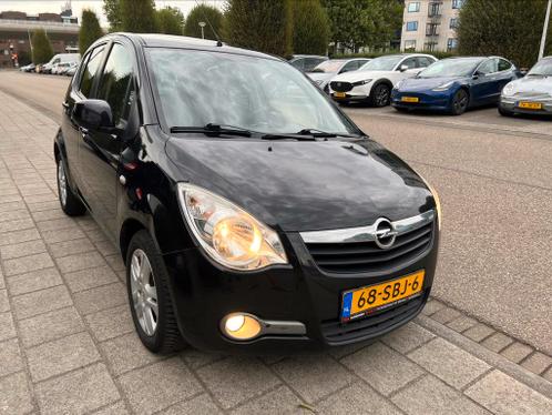 Opel Agila 1.2 StartStop. 1 jaar APK  16V 69KW 2011