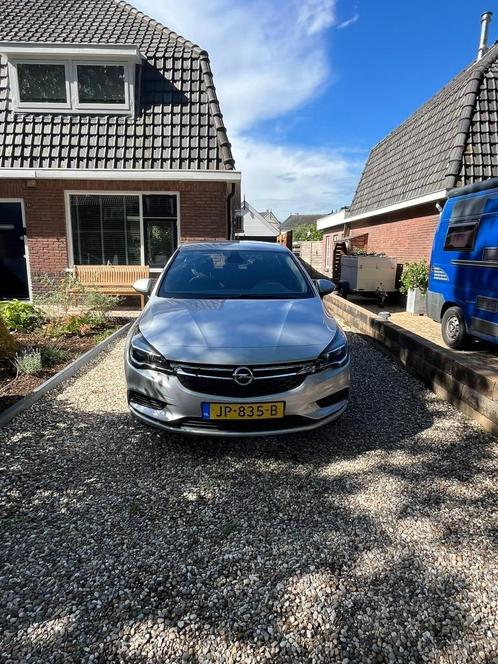 Opel Astra 1.0  5D 2016 Zilver  slechts 90.000 km