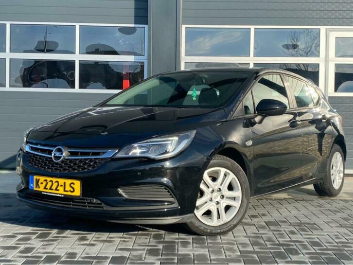 Opel Astra 1.0 Innovation ( KRASSCHADE )