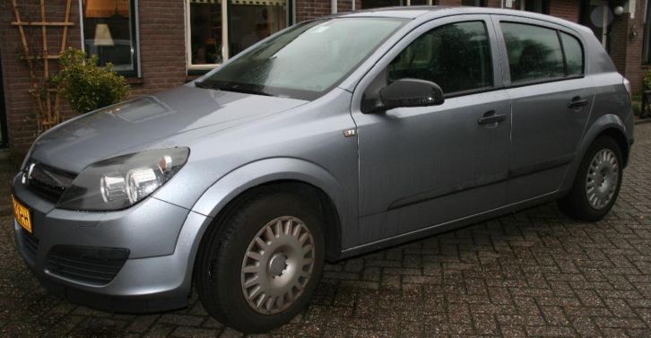 Opel Astra 1.3 Cdti 5D DPF 2006 Grijs