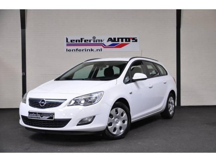 Opel Astra 1.3 Cdti 70KW Sports Tourer 2011 80.000km NAP