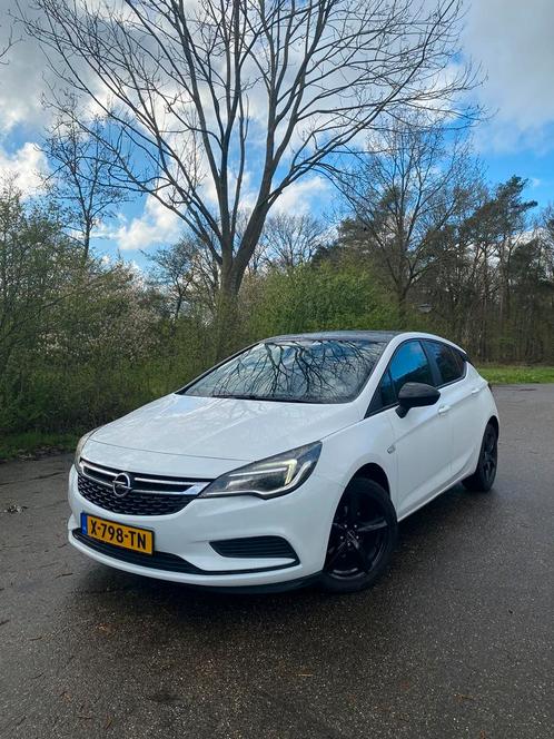 Opel Astra 1.4 101 pk 5d 2018 Wit