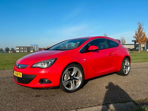 Opel Astra 1.4 16V 103KW GTC 2011 Rood