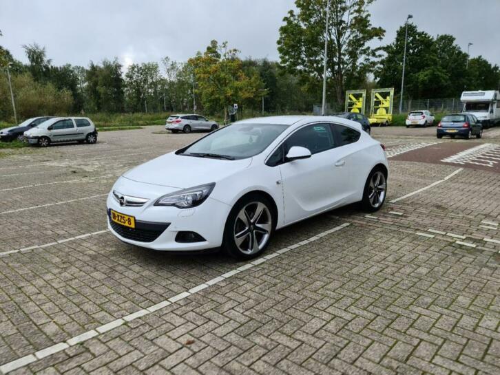 Opel Astra 1.4 16V 103KW GTC 2012 Wit
