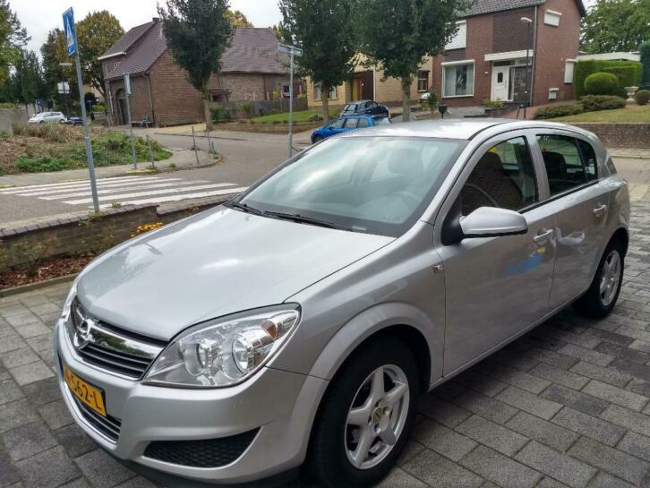 Opel Astra 1.4, 5 deurs In zeer goede staat