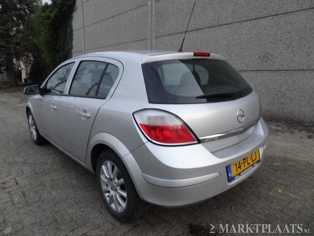 Opel Astra 1.4 Enjoy