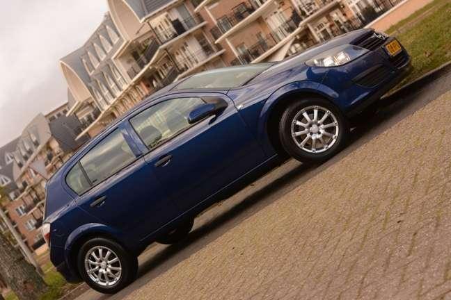 Opel Astra 1.4 Essentia  Airco  Elec pakket  Cruise contr