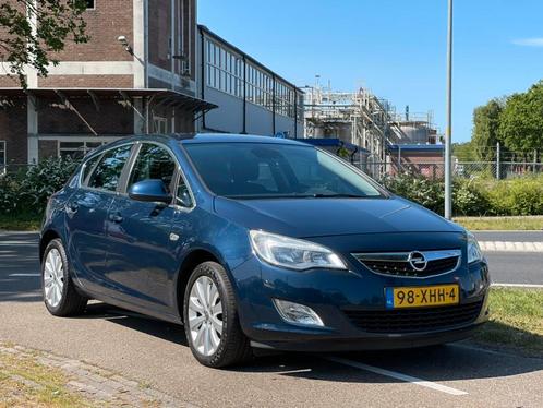 Opel Astra 1.4 Turbo Cosmo  Half Lederen Bekleding  Park.S