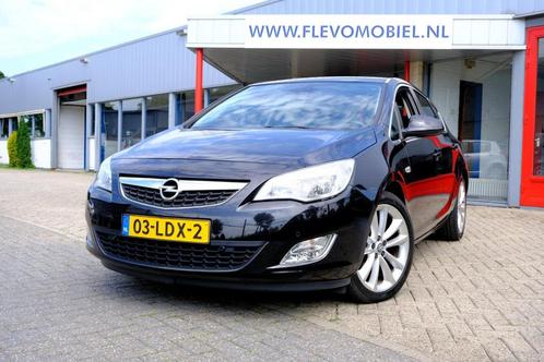 Opel Astra 1.4 Turbo Cosmo NaviLederClimaSportstoelen