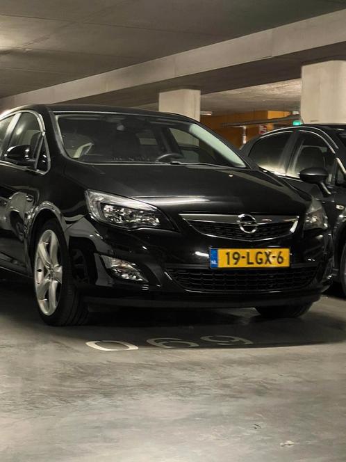 Opel Astra 1.4 Turbo Ecotec 103KW 5-D 2010 Zwart