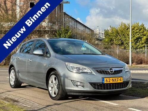 Opel Astra 1.4 Turbo Edition  APK 6-2023  NAV  Parkeersen