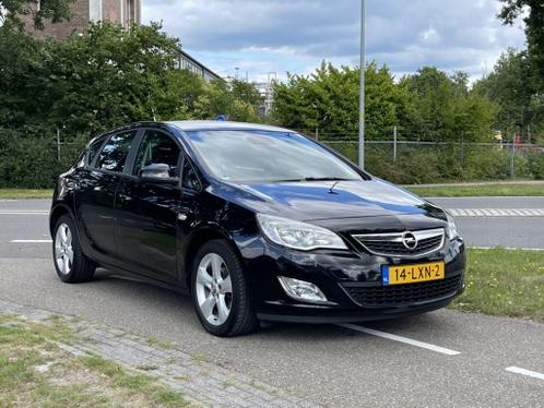 Opel Astra 1.4 Turbo Edition  APK 7-2023  (bj 2010)