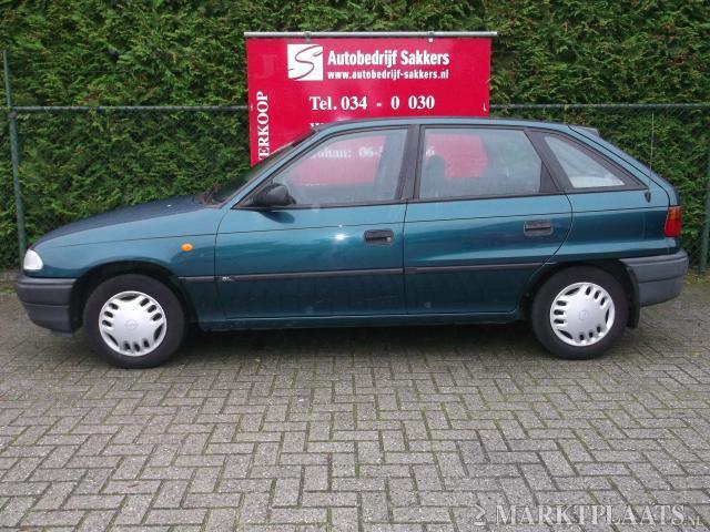 Opel Astra 1.4i Merit 