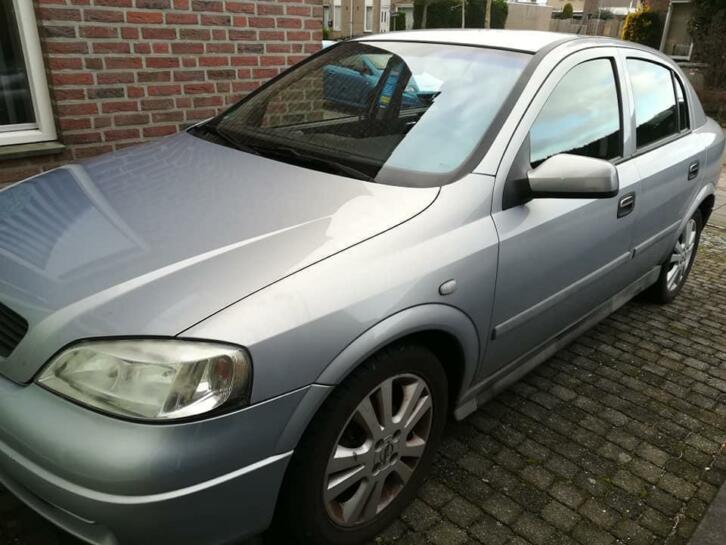 Opel Astra 1.6 16V 5D 2001 Grijs