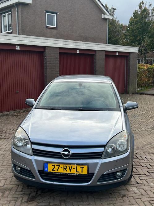 Opel Astra 1.6 16V 5D 77KW 2005 Grijs AIRCO  CRUISE  APK