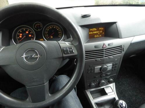 Opel Astra 1.6 16V 5D 77KW 2006 Groen