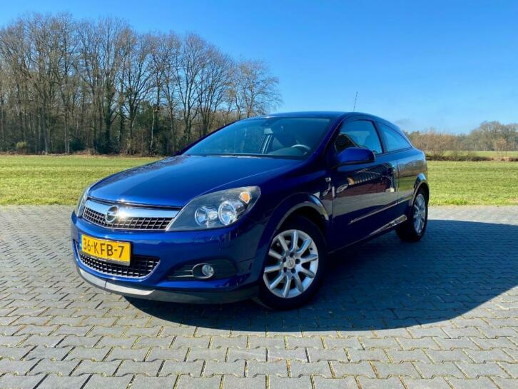 Opel Astra 1.6 16V GTC 85KW 2007 Blauw