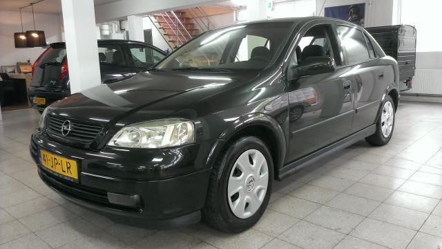 Opel Astra 1.6 5drs Edition. Keurige Auto AIRCO