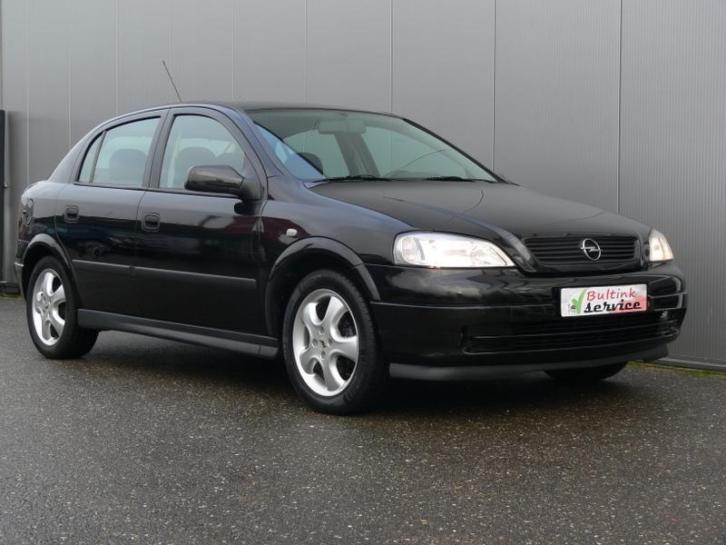 Opel Astra 1.6 8V 5D 2002 Zwart