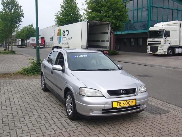Opel Astra 1.6 8V GL 5 DEURS VAN 1034 EIGENAAR  NIEUWE APK