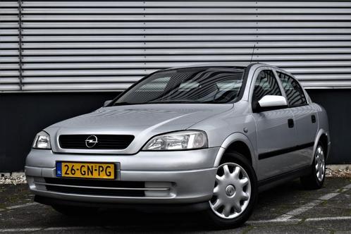 Opel Astra 1.6 8V SDN 2001 Grijs AircoNieuwe APk