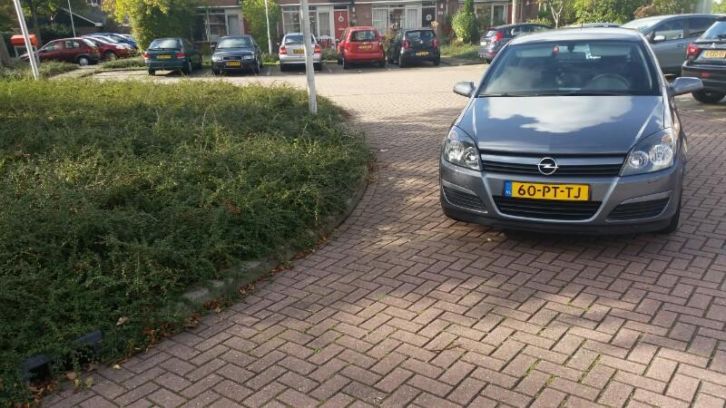 Opel Astra 1.6 BJ 2004 1jr APK VERLAAGD IN PRIJS