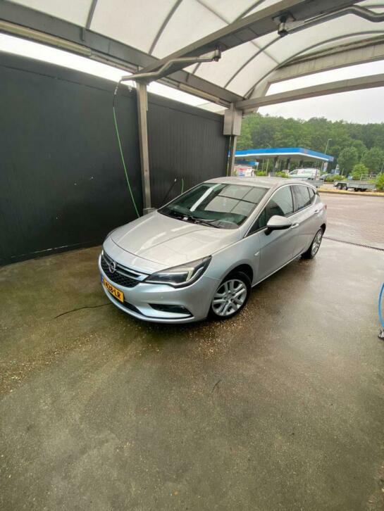Opel Astra 1.6 Cdti 136pk Full option