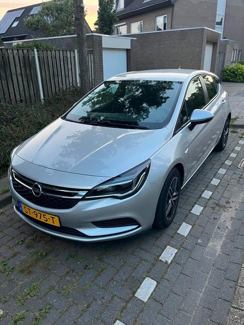Opel Astra 1.6 Cdti 81KW 5D 2016 Grijs