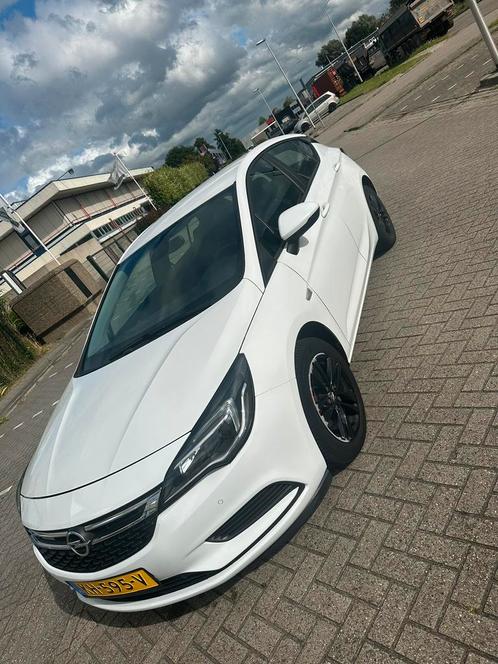 Opel Astra 1.6 Cdti 81KW 5D 2016 Wit