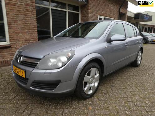 Opel Astra 1.6 Edition Automaat