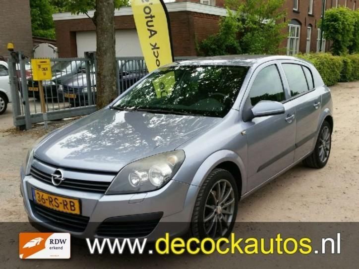 Opel Astra 1.6 enjoy easytronic aut (bj 2005)