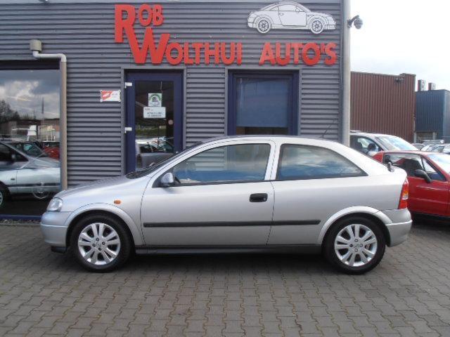 Opel Astra 1.6 I 16V 1998 Grijs SPORT AIrco