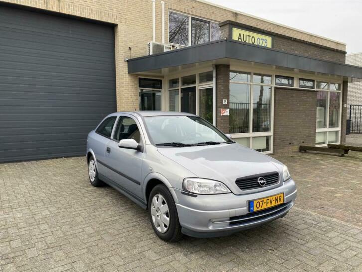 Opel Astra 1.6 I 16V AUT 2000 Grijs